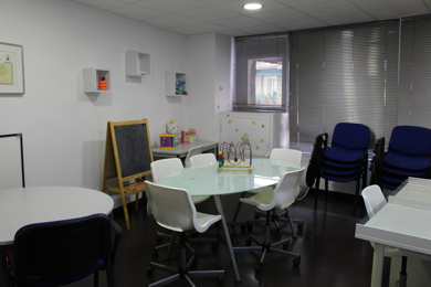 Instalaciones centro de psicología Lmental Jaén. Sala infantil 1
